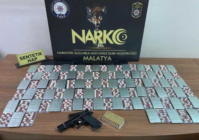 Polis Zehir Tacirlerine Göz Açtırmıyor