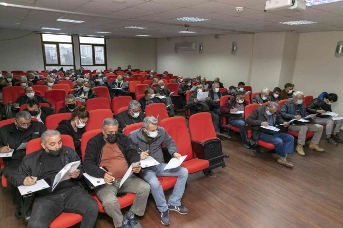 Mersin’de Taksi, Minibüs Ve Halk Otobüsü Şoförlerine Eğitim