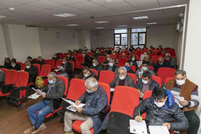 Mersin’de Taksi, Minibüs Ve Halk Otobüsü Şoförlerine Eğitim