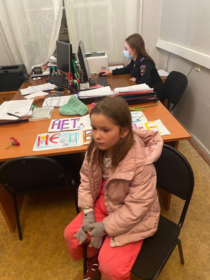 Moskova’da Savaş Karşıtı 2 Anne Ve 5 Çocuk Gözaltına Alındı