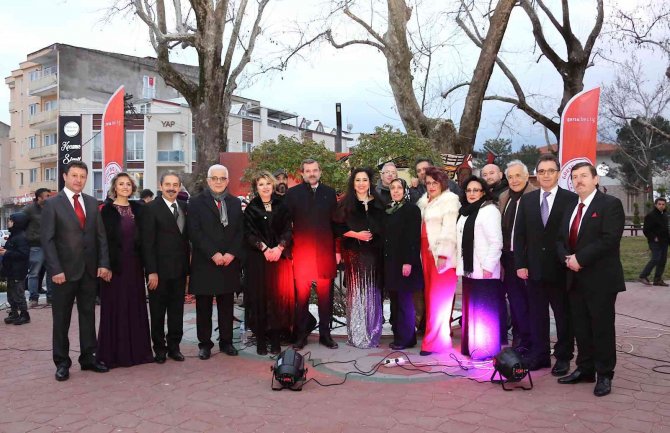 Gürsulular Yeşilçam Şarkılarıyla Nostaljiye Yolculuk Etti