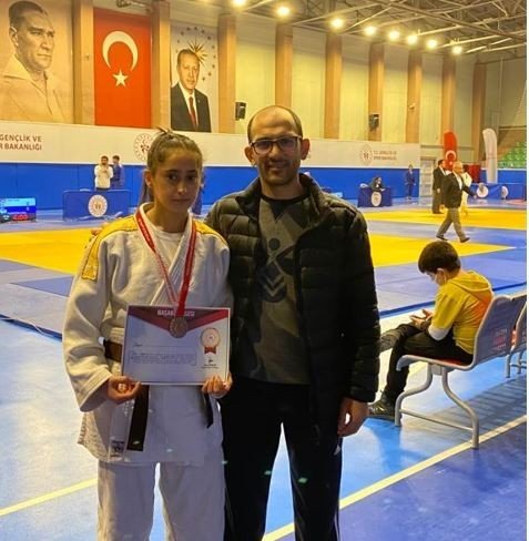 Vanlı Judocudan Altın Madalya