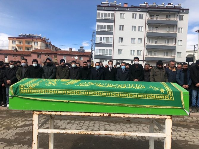 Kalp Krizi Sonucu Vefat Eden Okul Müdürü Son Yolculuğuna Uğurlandı