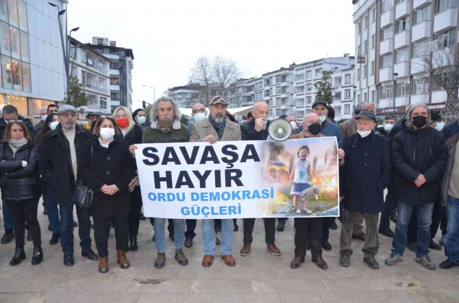 Ordu’dan, Rusya’nın Ukrayna Operasyonuna Tepki