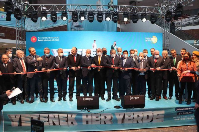 Orta Karadeniz Kariyer Fuarı Başladı