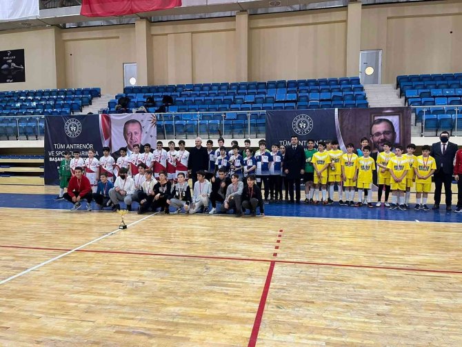 Namağlup İl Şampiyonu Oldular