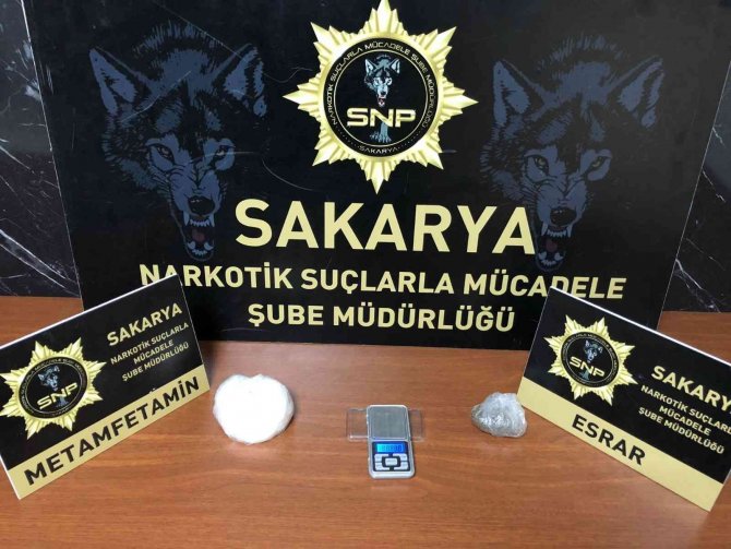Sakarya’da 13 Kilo Uyuşturucu Yakalandı, 27 Şüpheli Tutuklandı