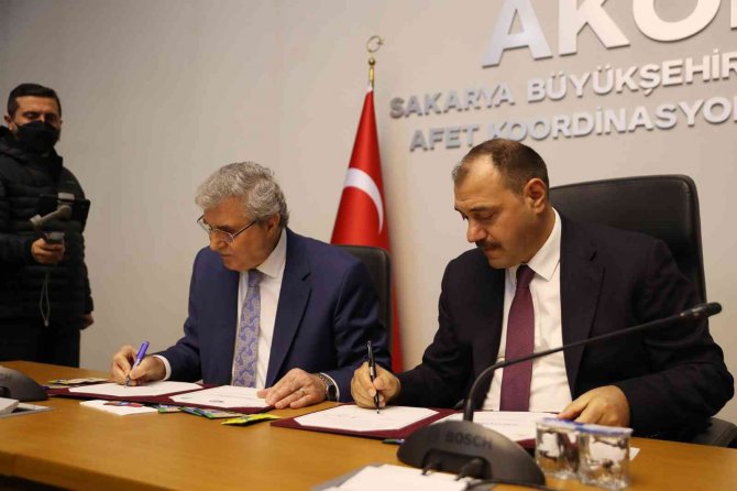 Yağlık Ayçiçeği Ve Ata Tohumu Projeleri İçin İmzalar Atıldı