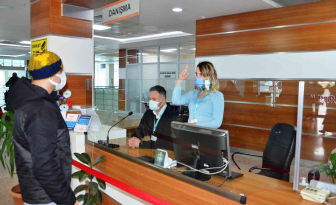 Sağlık Çalışanları İşaret Dili Öğrendi