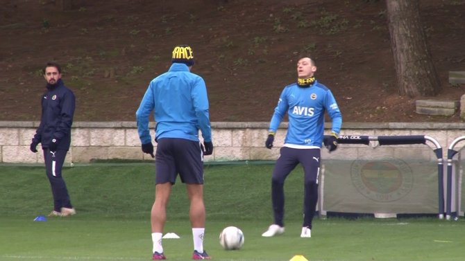 Fenerbahçe’de Trabzonspor Mesaisi Başladı