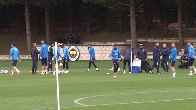 Fenerbahçe’de Trabzonspor Mesaisi Başladı