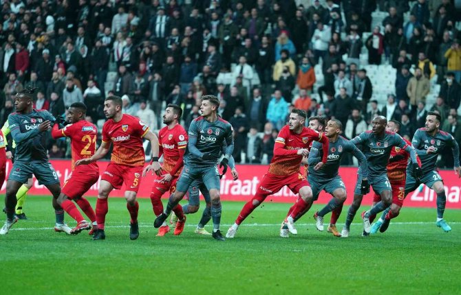 Ziraat Türkiye Kupası: Beşiktaş: 1 - Kayserispor: 1 (İ̇lk Yarı)