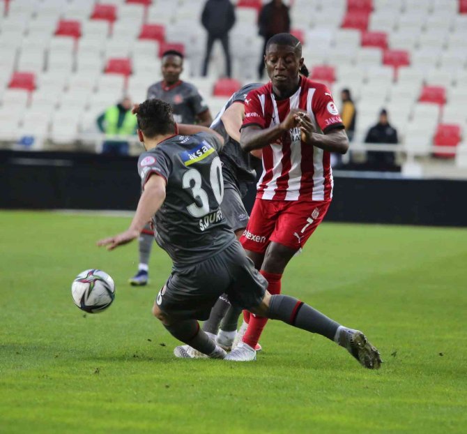 Ziraat Türkiye Kupası: Dg Sivasspor: 1 - Karagümrük: 0 (Maç Sonucu)
