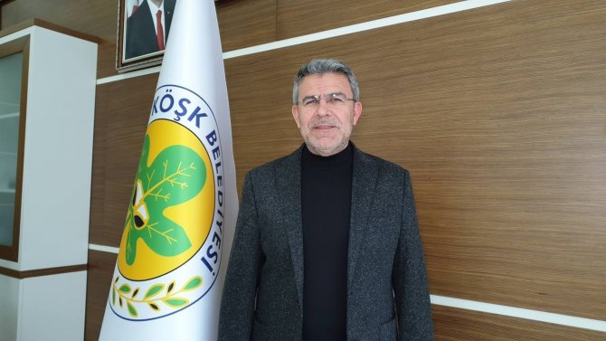 Köşk Belediye Başkanı Güler Vatandaşları Deve Güreşlerine Davet Etti