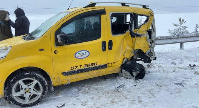 Kara Yolu Değil Adeta ’Kaza Yolu’