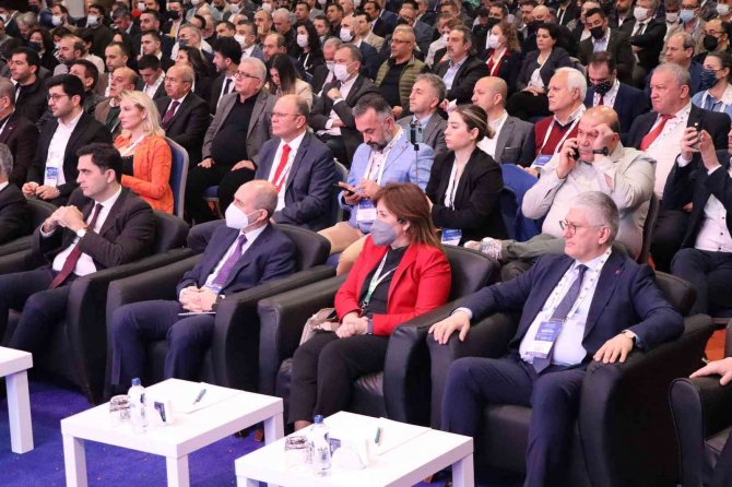 Quick Sigorta Ve Corpus Sigorta Uluslararası Sigortacılık Fuarında Yerini Aldı