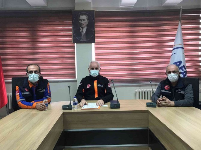 Bayburt’ta Deprem Haftasının Bilgilendirme Toplantısı Yapıldı