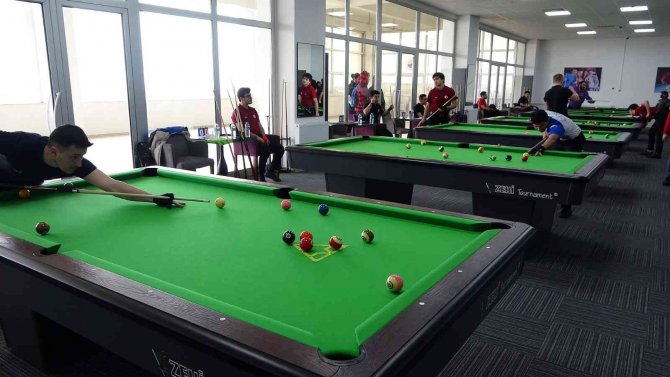 Üniversiteler Arası Bilardo Şampiyonası Sinop’ta Başladı