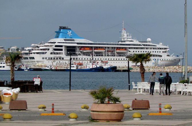 Çeşme’ye Kruvaziyer Seferleri 6 Nisan’da Başlıyor