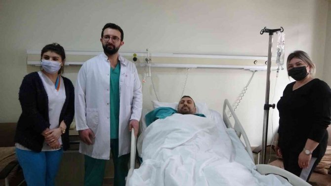 Korona Virüs Sonrası Kan Dolaşımı Bozukluğu Teşhisi Konulan Hastaya Kök Hücre Tedavisi Uygulandı