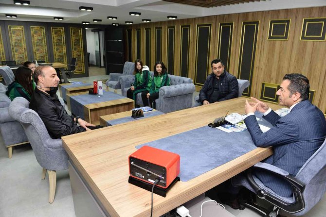 Dto’nun Desteğiyle Finale Kalan Takımdan Başkan Erdoğan’a Ziyaret