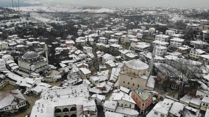 Karabük Baharı Karla Karşıladı