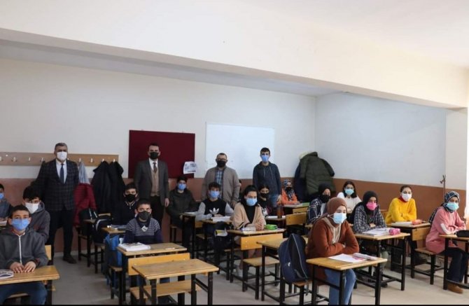 Kaymakam Çelik Öğrencilerle Bir Araya Geldi