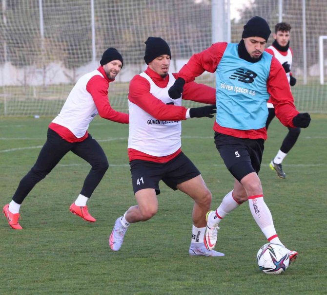 Ft Antalyaspor, Sivasspor Maçı Hazırlıklarına Başladı