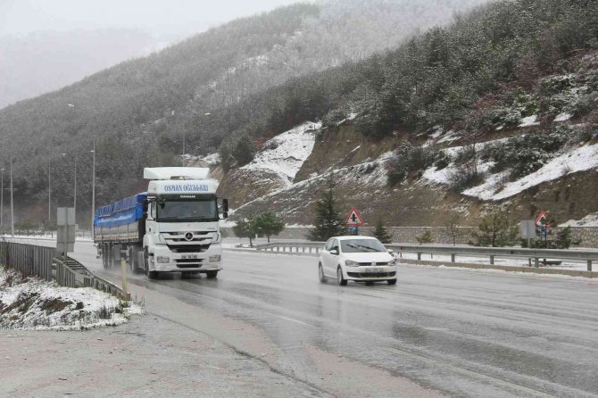 Samsun’un Yüksek Kesimlerinde Kar Etkili Oldu