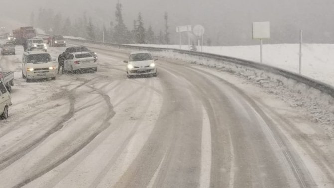 Antalya-konya Karayolu Trafiğe Açıldı