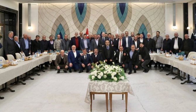 İ̇çişleri Bakanı Süleyman Soylu Alucralı Muhtarlarla Buluştu