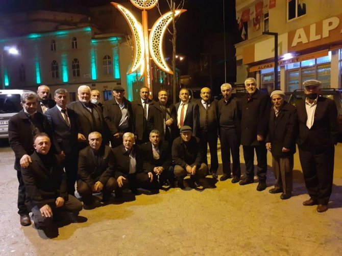 İ̇çişleri Bakanı Süleyman Soylu Alucralı Muhtarlarla Buluştu