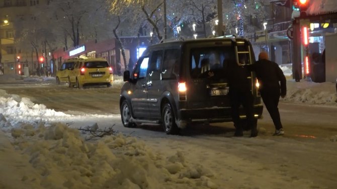 Isparta’da Kar Yağışı Etkili Oldu