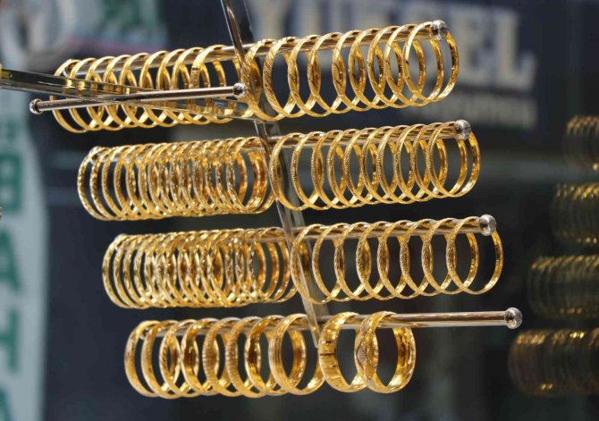 Bitcoin’in Karbon Ayak İzi, Altından 25 Kat Fazla Çıktı