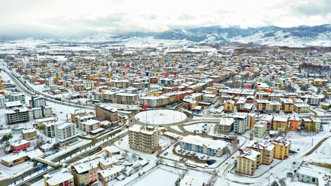 Kahramanmaraş’ta Bir Günde 4 Mevsim