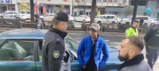 Babasının Aracıyla Gezmeye Çıkan Genç Ortalığı Birbirine Kattı