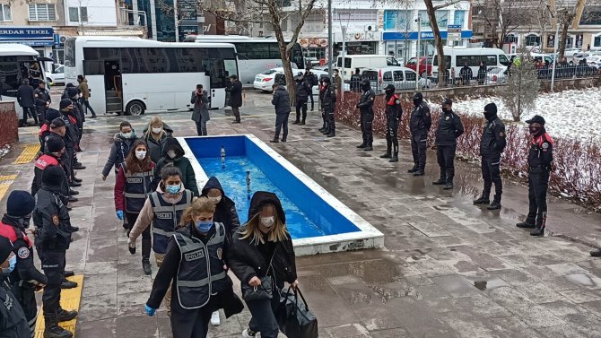 Güzellik Firmasına 18 İlde ’Dolandırıcılık’ Operasyonu