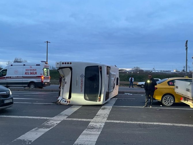 Tekirdağ’da 5 Aracın Karıştığı Zincirleme Kazada 6 Kişi Yaralandı