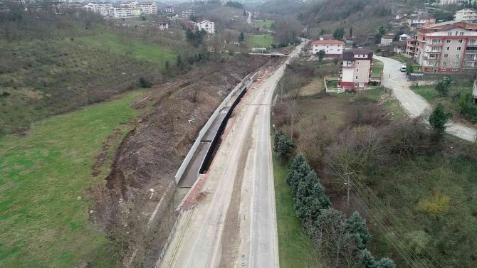 Başiskele Ahmet Yesevi Caddesi Dört Şeritli Hale Gelecek