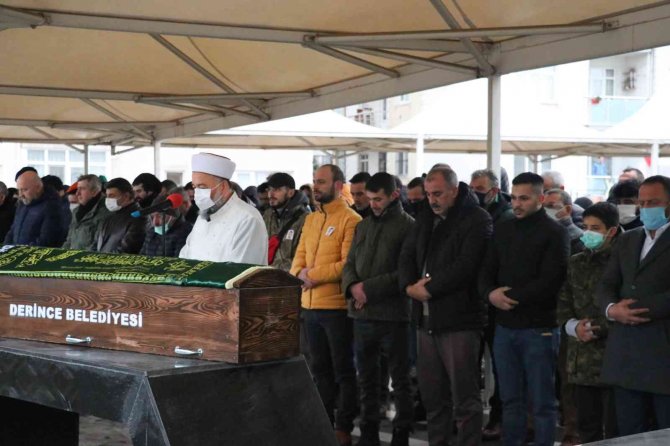 Cinayete Kurban Giden 2 Çocuk Babası Şahıs Toprağa Verildi