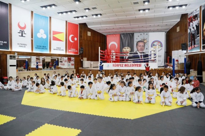 Körfez’de 105 Sporcuya Yeni Kuşak