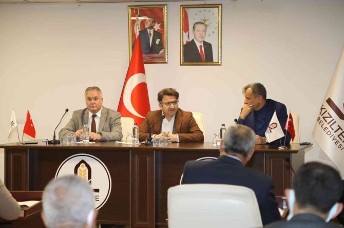Kaymakam Çam, Muhtarlarla Toplantı Yaptı