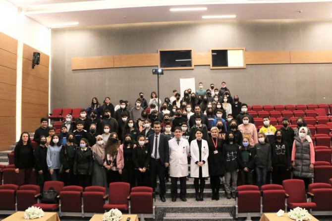 Ortaokul Öğrencilerine Farkındalık Eğitimi: Bağımlılık