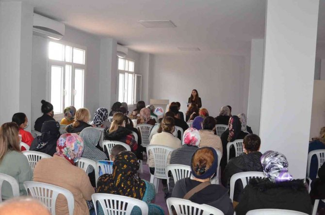Mersin Büyükşehir Belediyesinin Eğitim Yatırımları Velileri Memnun Etti
