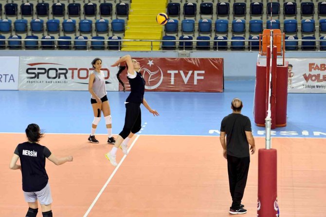 Msk Kadın Voleybol Takımında Hedef Play-off