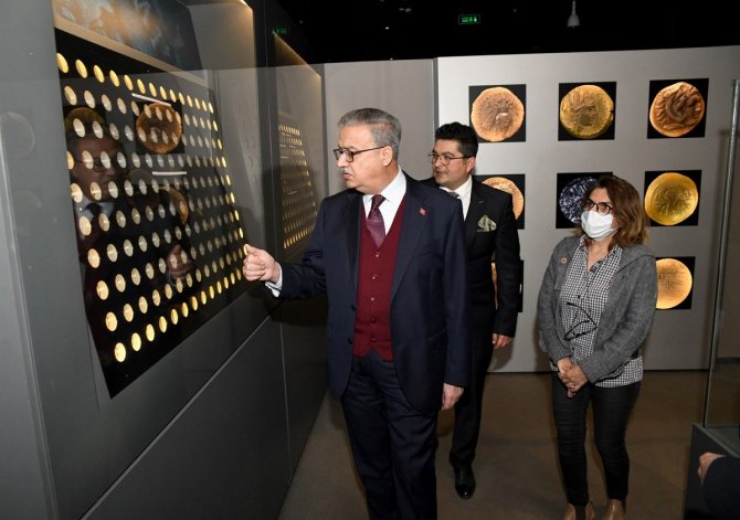 Vali Su: "Mersin Arkeoloji Müzesi Mutlaka Görülmeli"