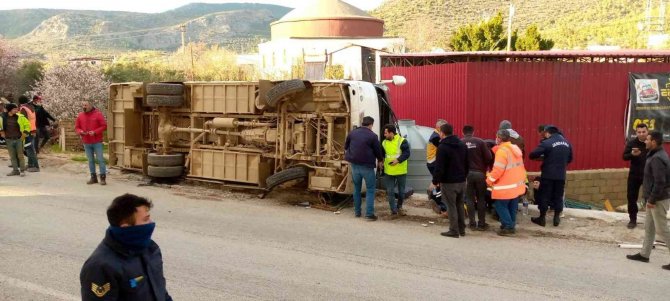Akkuyu Ngs Servis Aracı Kaza Yaptı: 15 Yaralı