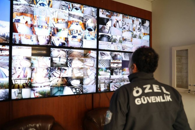 Mhp Genel Başkanı Bahçeli: "Gelişmeler Ve Gerçekler Göstermiştir Ki Hem Rusya Hem De Ukrayna İle Doğrudan Temas Kuracak, Görüşecek Ve Masaya Oturabilecek Tek Ülke Türkiye’dir".