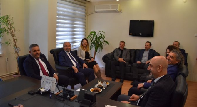 Başkan Sadıkoğlu: “Muhasebeciler Resmi Kurumlarla Aramızda Köprü Görevi Görüyor”