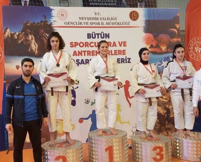 Judocular Sivas’a 3 Madalya İle Döndü